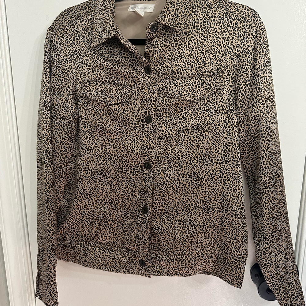 Worthington Animal Print Button Front Jacket/Blazer - 100% Silk - [Small]